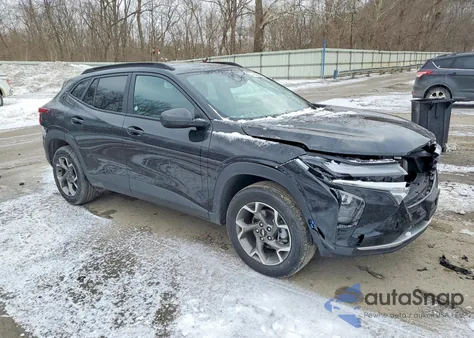 2025 Chevrolet Trax 1Lt z USA, uszkodzony, nr VIN KL77LHEP3SC231595